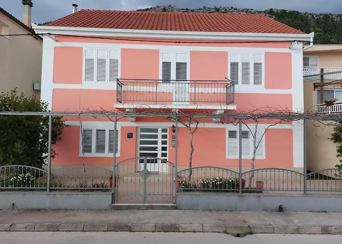 Anka Апартаменты Komin (Dubrovnik-Neretva)